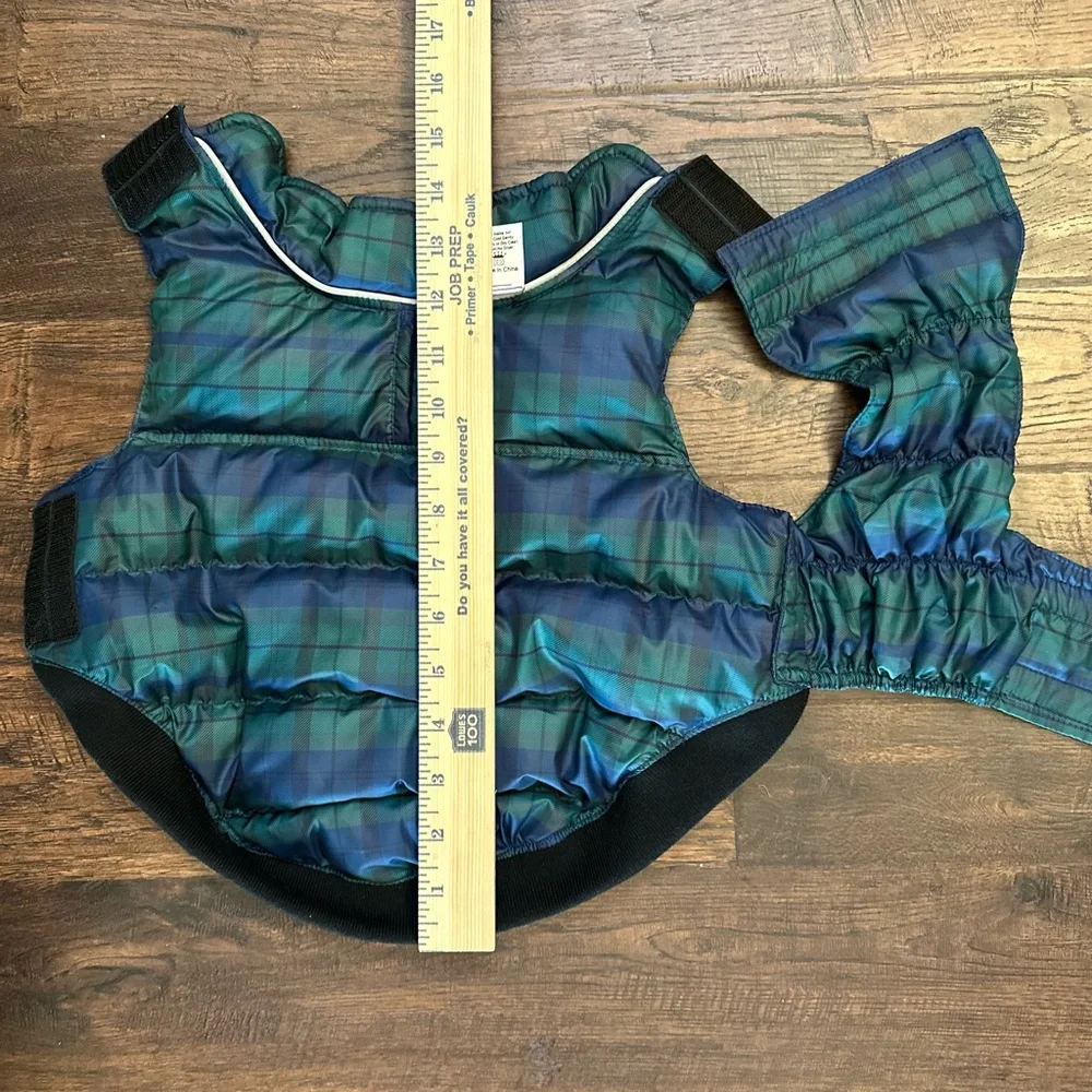Hip Doggie Navy Plaid Flex-Fit Reversible Dog Coat size large SEE PHOTOS